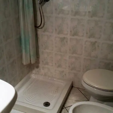 Appartamento Tognazzi Casa Vacanze - Casa Eva