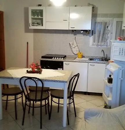 Appartamento Tognazzi Casa Vacanze - Casa Eva *